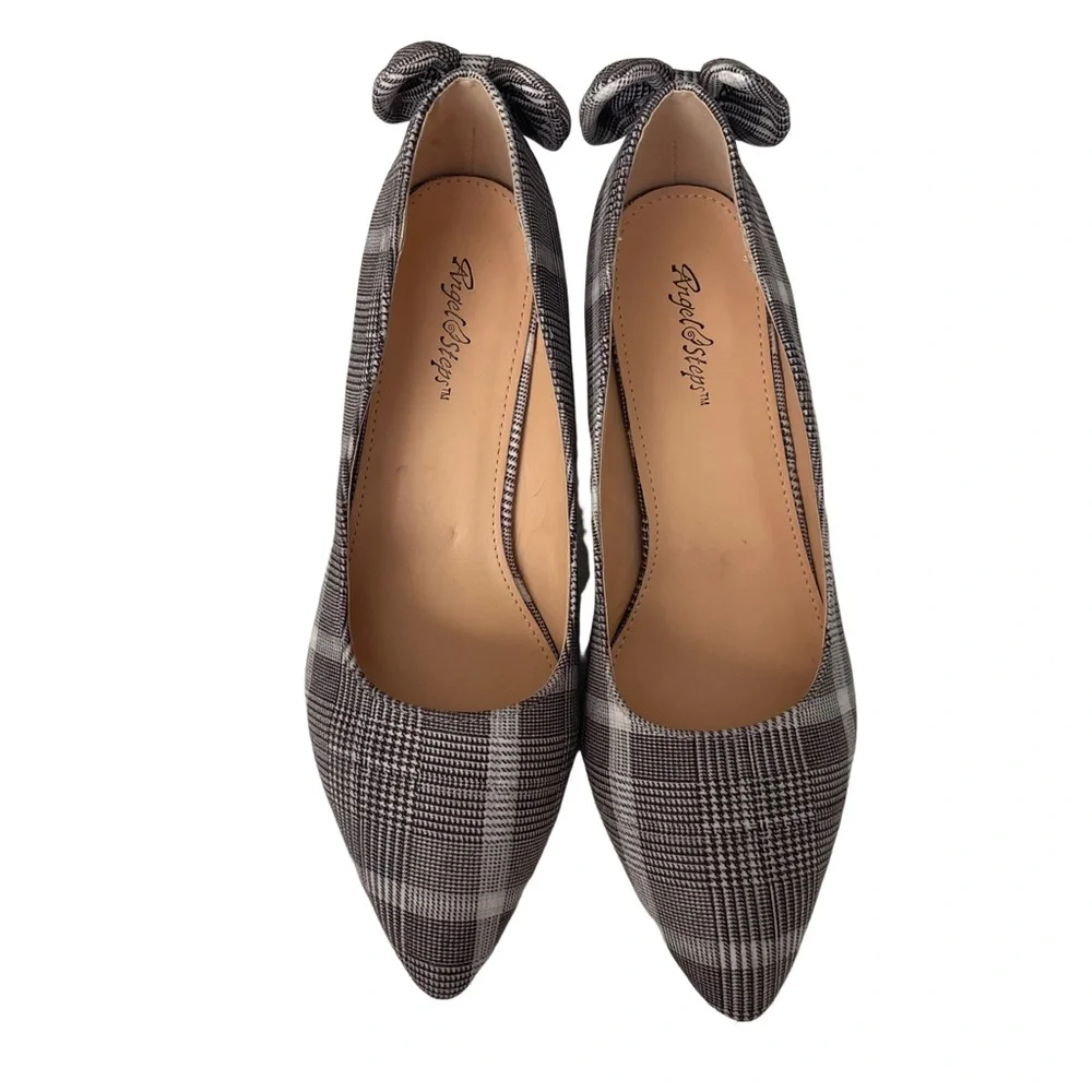 NWOT ANGEL STEPS Brown and Cream Plaid Fabric Pump Heels. Size 8.5